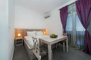 Апартаменты Apartments Grifone Lux Херцег-Нови Апартаменты-студио (для 2 взрослых) - улица Obala Nikole Kovačevića-14