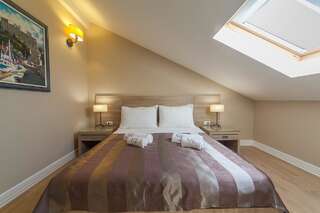 Апартаменты Apartments Grifone Lux Херцег-Нови Апартаменты с 2 спальнями и балконом, вид на море: Obala Nikole Kovačevića Street-9